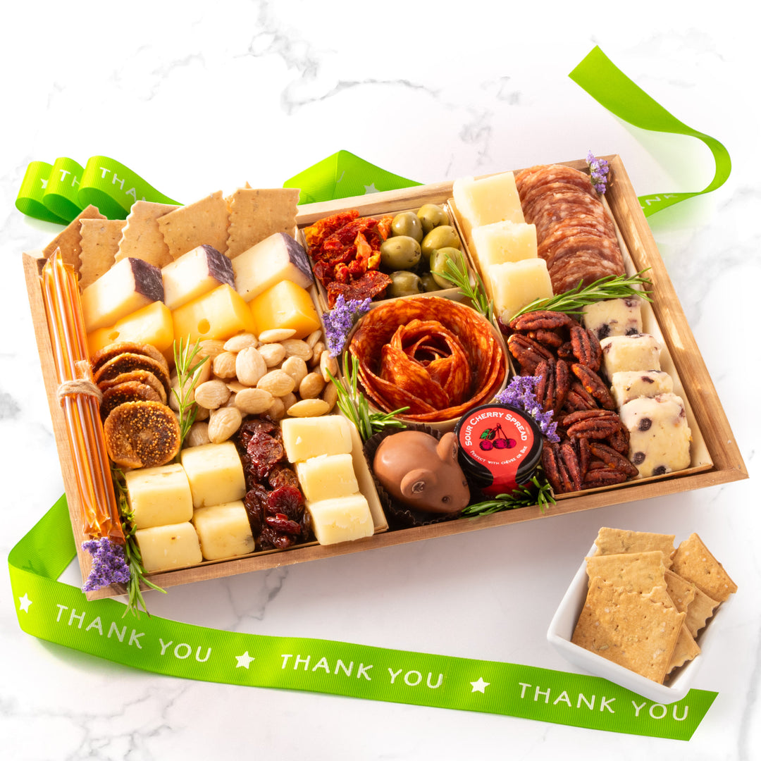 Thank You Nibble Charcuterie Deluxe Board for 4-5