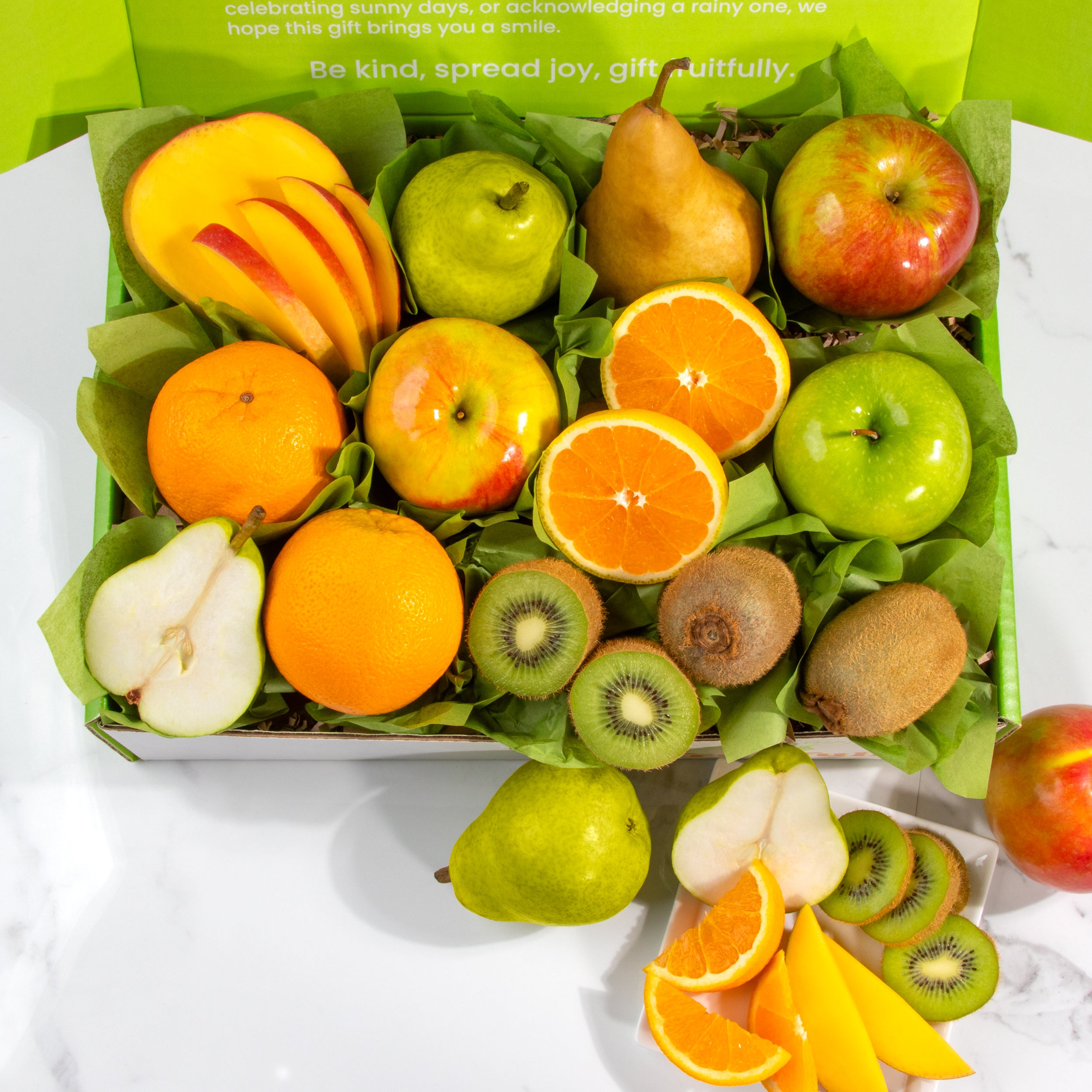 Golden State Fruit Organic Deluxe Fruit Collection Gift Box – A