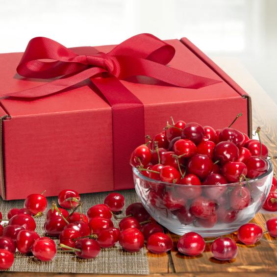 AB1075, 2lb Fresh Sweet Red Cherries Gift Box