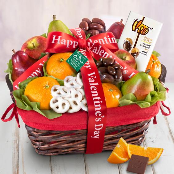 The Splendid Sweets Valentine's Day Gift Basket