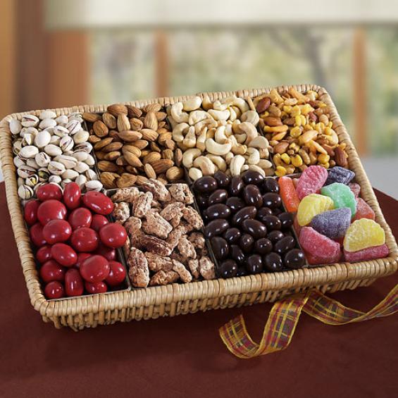AA4005, West Coast Grand Treat Gift Basket