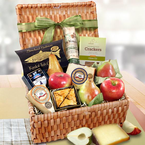 AA4044, Ultimate Artisanal Cheese, Fruit, Gourmet and Hamper