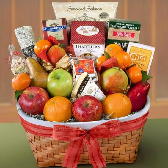 AA4052, San Francisco Market Grand Gourmet and Fruit Basket