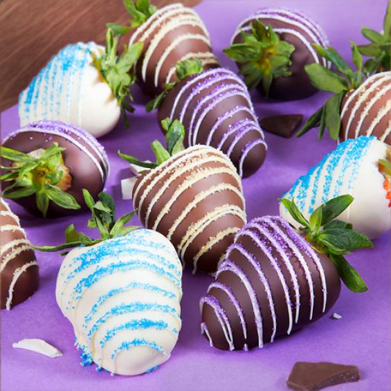 ACD2029, Sweet Bloom Chocolate Covered Strawberries - 12 Berries