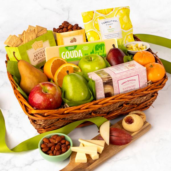 AA4101, The Classic Deluxe Fruit Basket