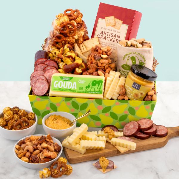 AB1085, Snack Sensation Meat, Cheese & Snack Variety Gift Box