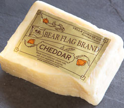 Bear Flag Sharp Cheddar & Apple Medley