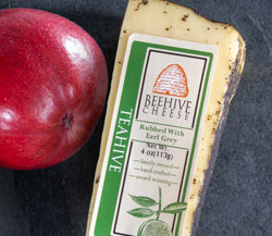 Beehive Teahive Honey-Tea Rubbed & Rivermaid Red Pears